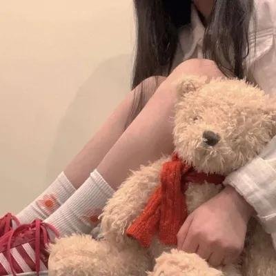 漂亮男孩直播中